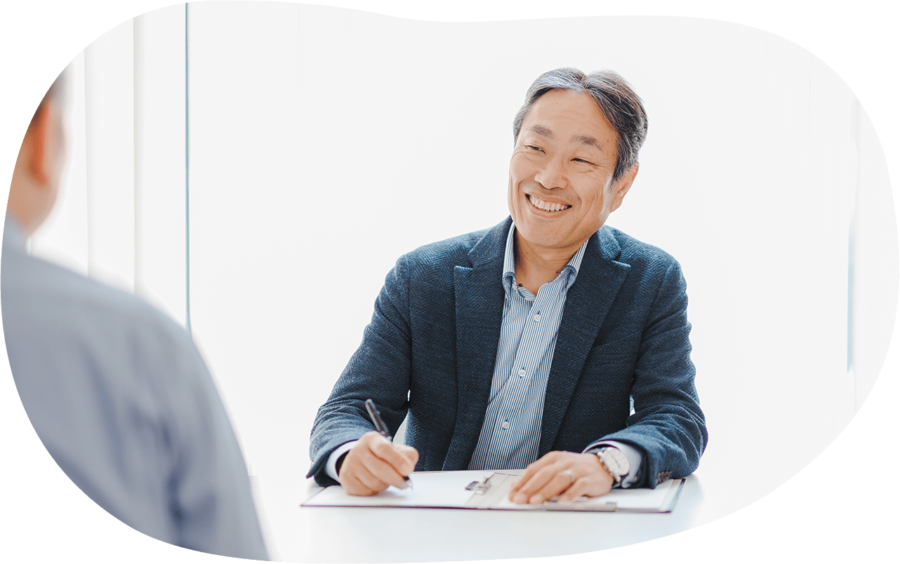 お客様に説明中の画像